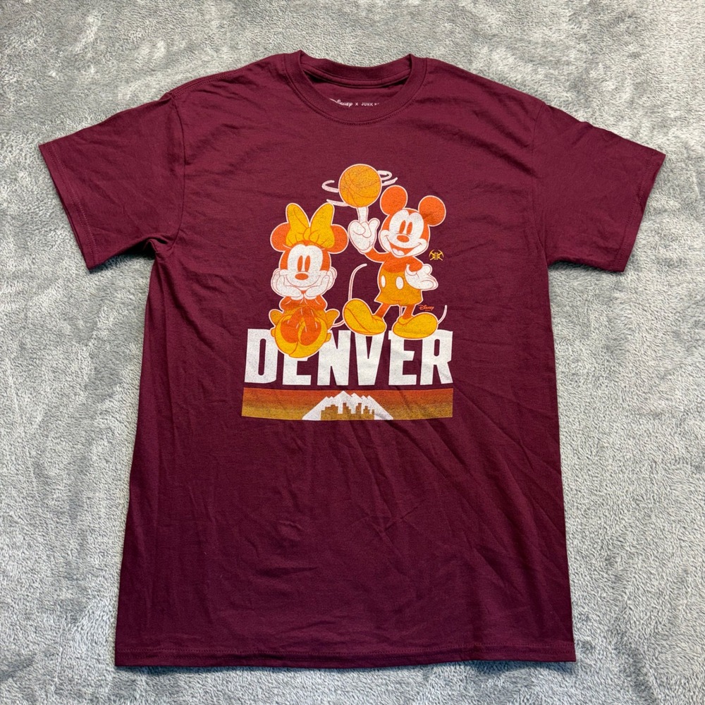 Disney x‎ Junk Food T-Shirt Mens Medium Maroon Denver Mickey Minnie Basketball